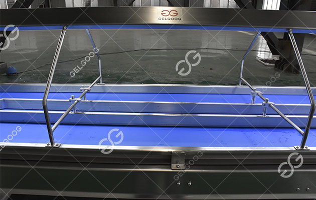 آلة فحص التاريخ بالضوء (2).jpg آلة فحص التاريخ بالضوء (2).jpg